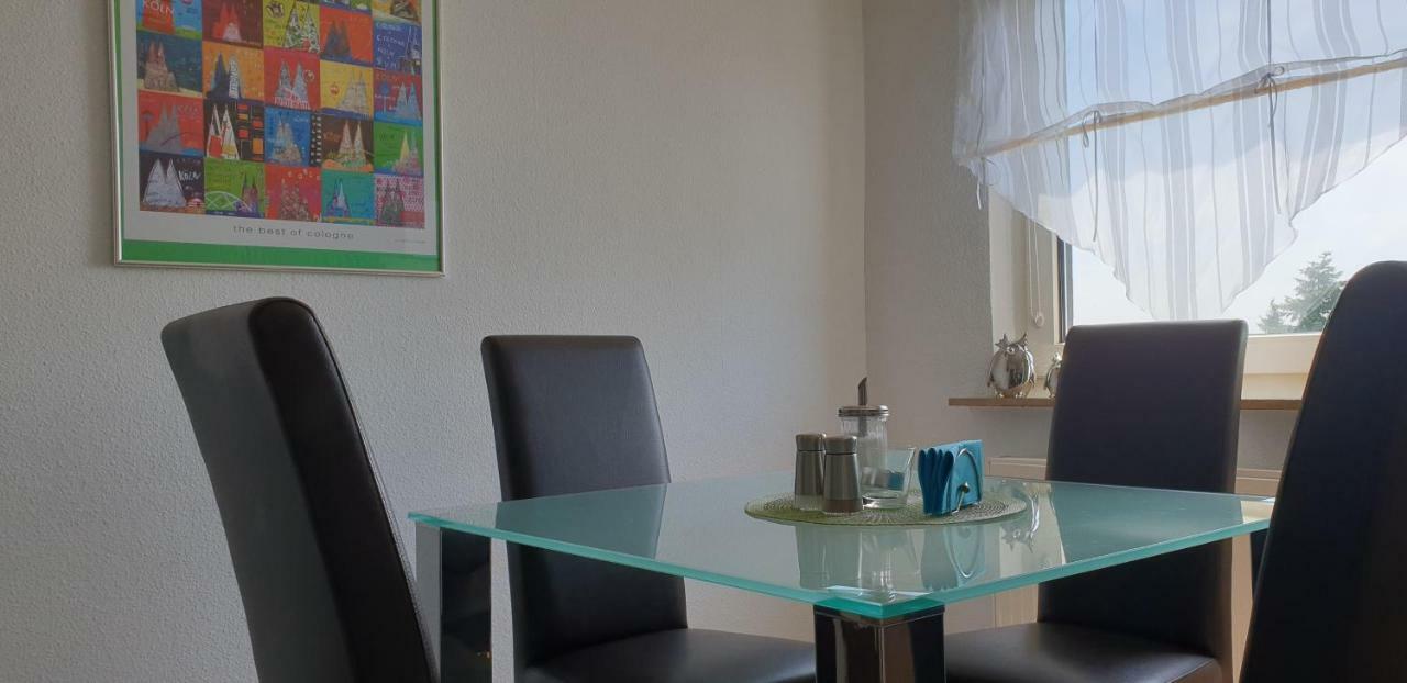 Ferien- Messewohnung Naehe Koeln-Messe Flughafen Bonn Rösrath Eksteriør bilde
